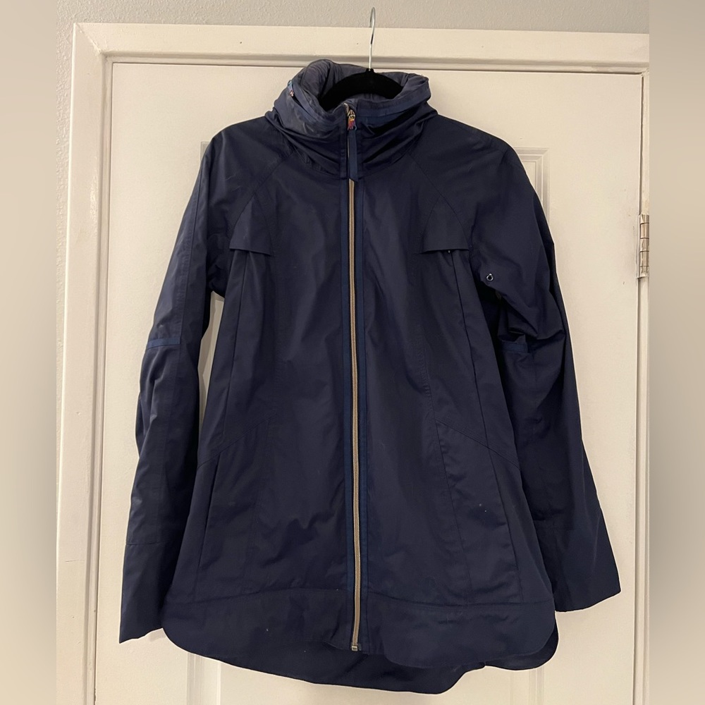 Lululemon water resistant jacket (hidden hood compartment)